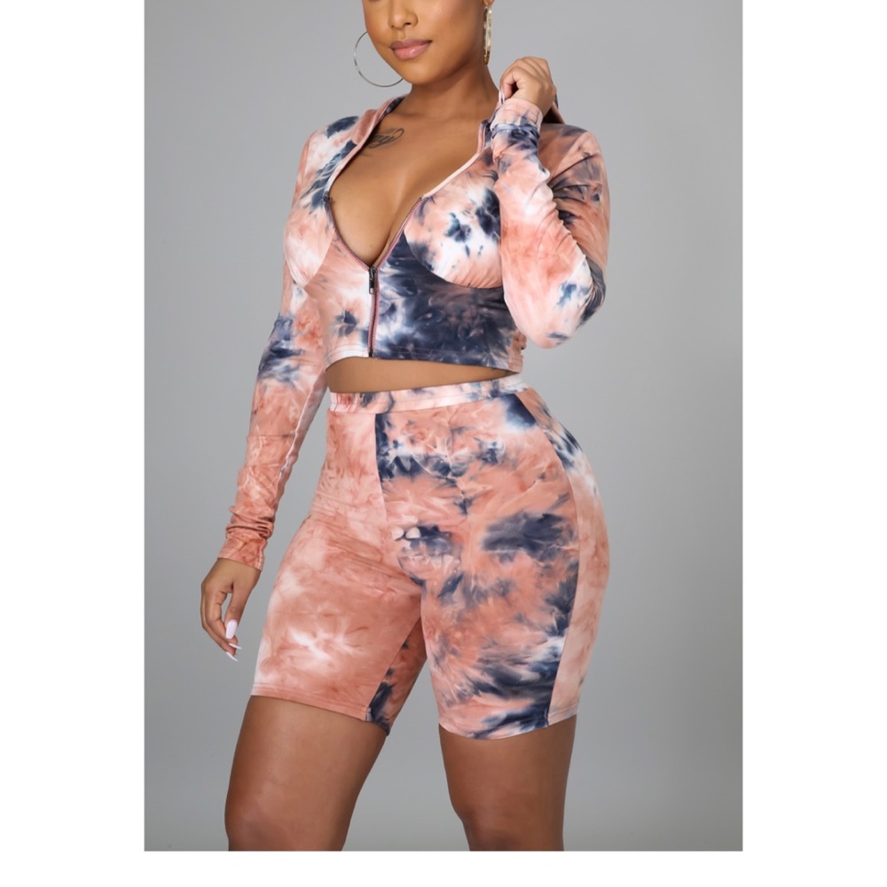 Tye Me down 2pc short set